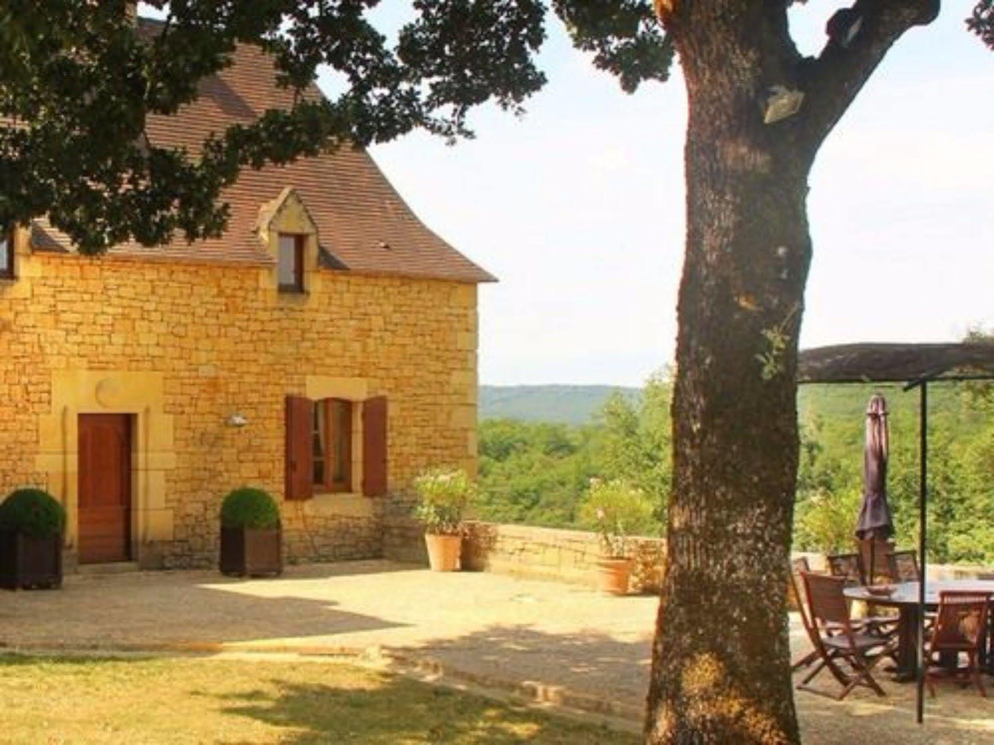 Chambres D'Hotes Avec Piscine La Rossillonie Beynac-et-Cazenac Luaran gambar