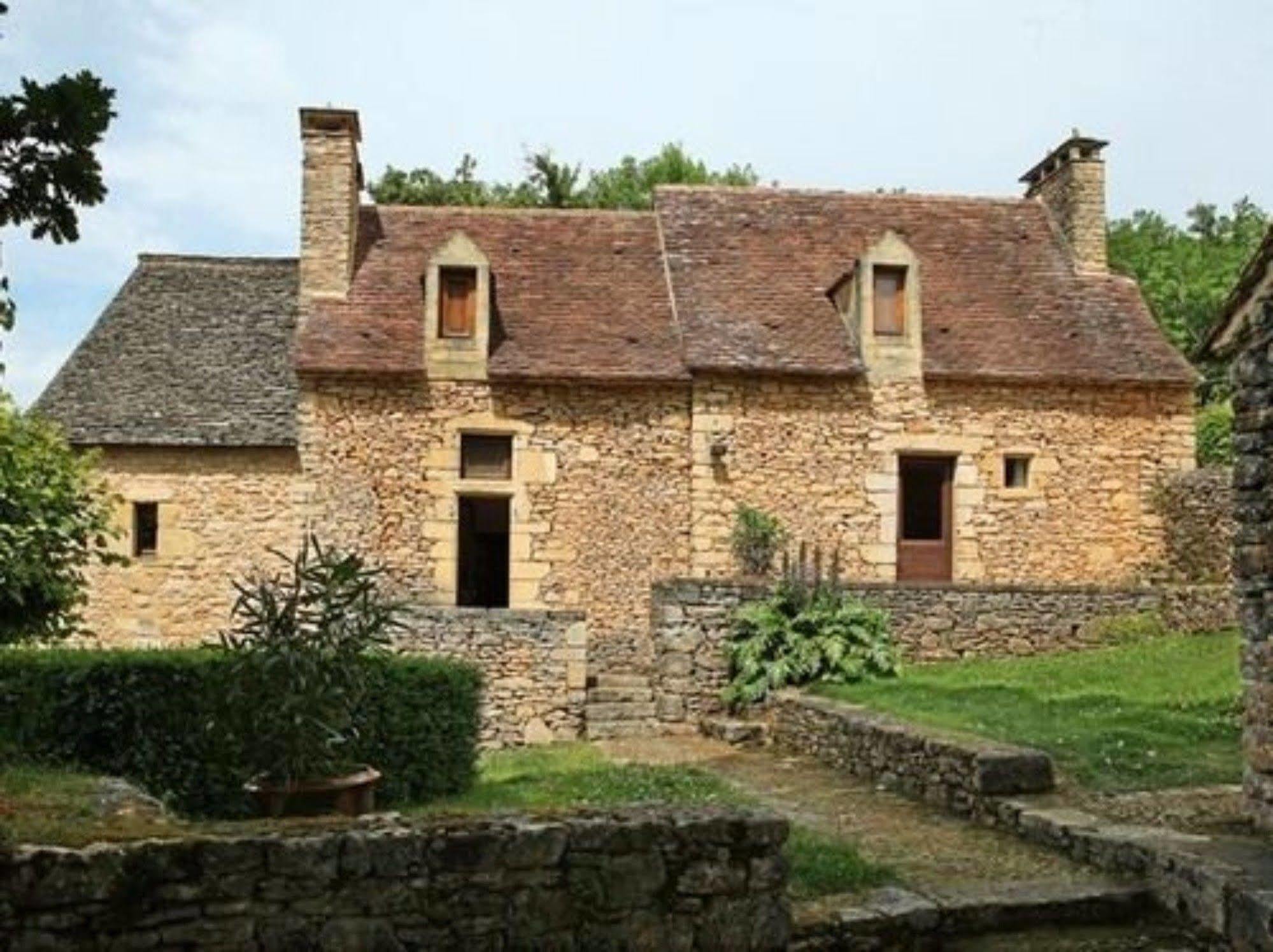 Chambres D'Hotes Avec Piscine La Rossillonie Beynac-et-Cazenac Luaran gambar